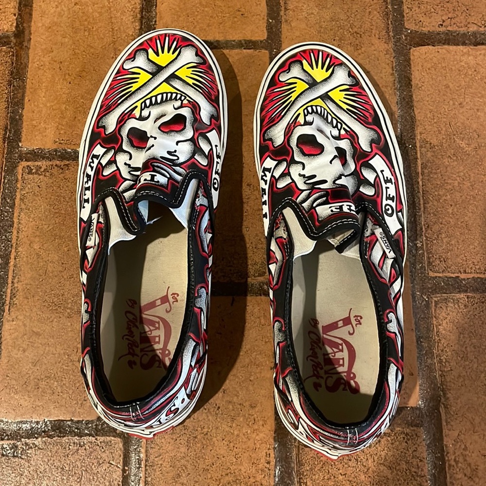Graphic Vans
